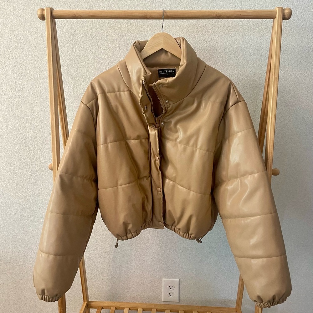 ✨ Kittenish Cropped Puffer Jacket – XL – Tan Faux Leather ✨ never worn!!!